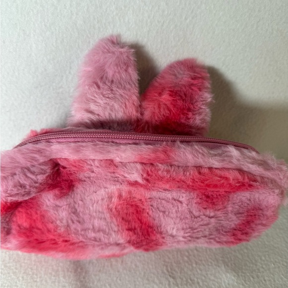 Inspired LaBuBu Zip Pouch. - Picture 7 of 9